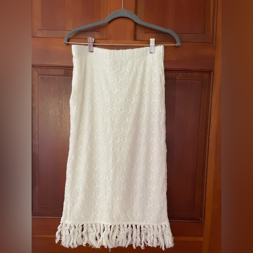 Halter neck crop top and fitted skirt